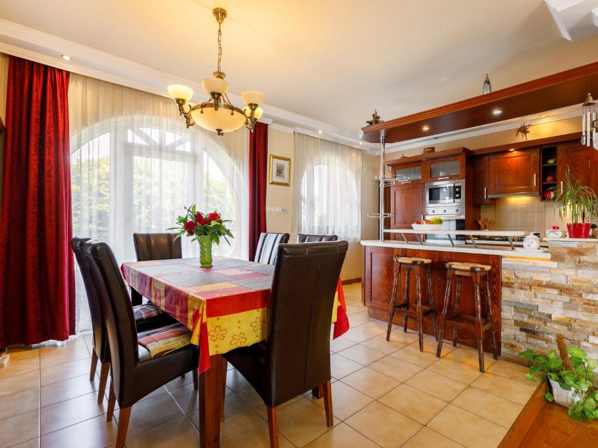 Holiday Home Szabo By Interhome บาลาตอนแลลเล ภายนอก รูปภาพ