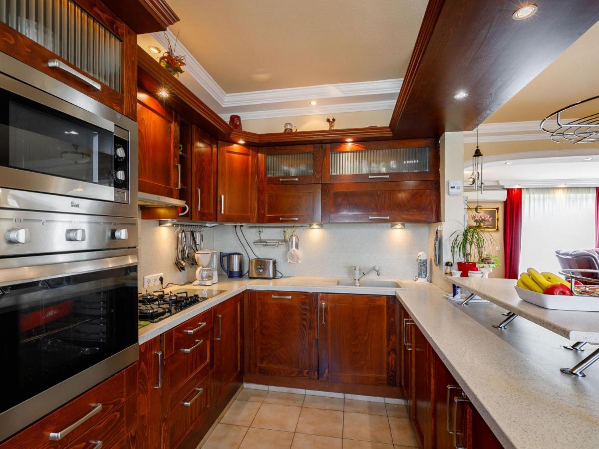 Holiday Home Szabo By Interhome บาลาตอนแลลเล ภายนอก รูปภาพ